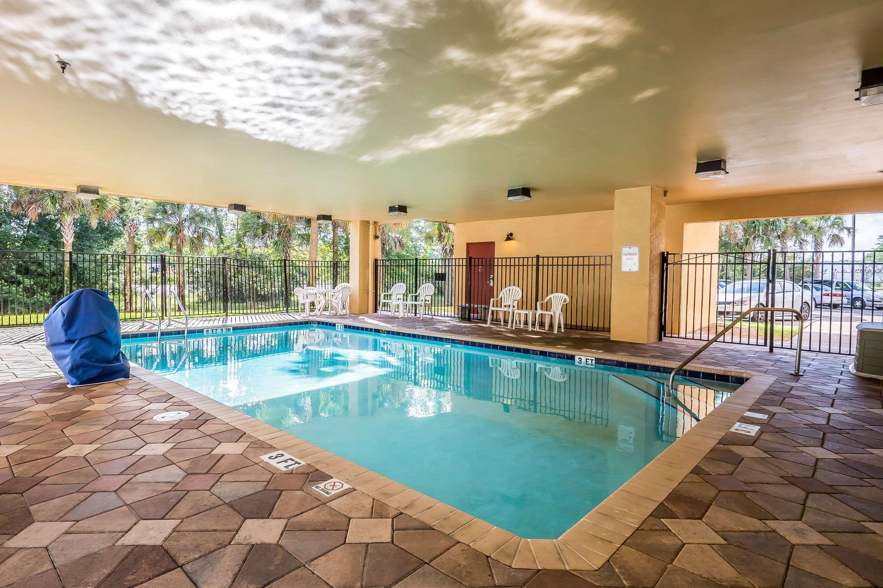 Comfort Suites West Jacksonville Esterno foto