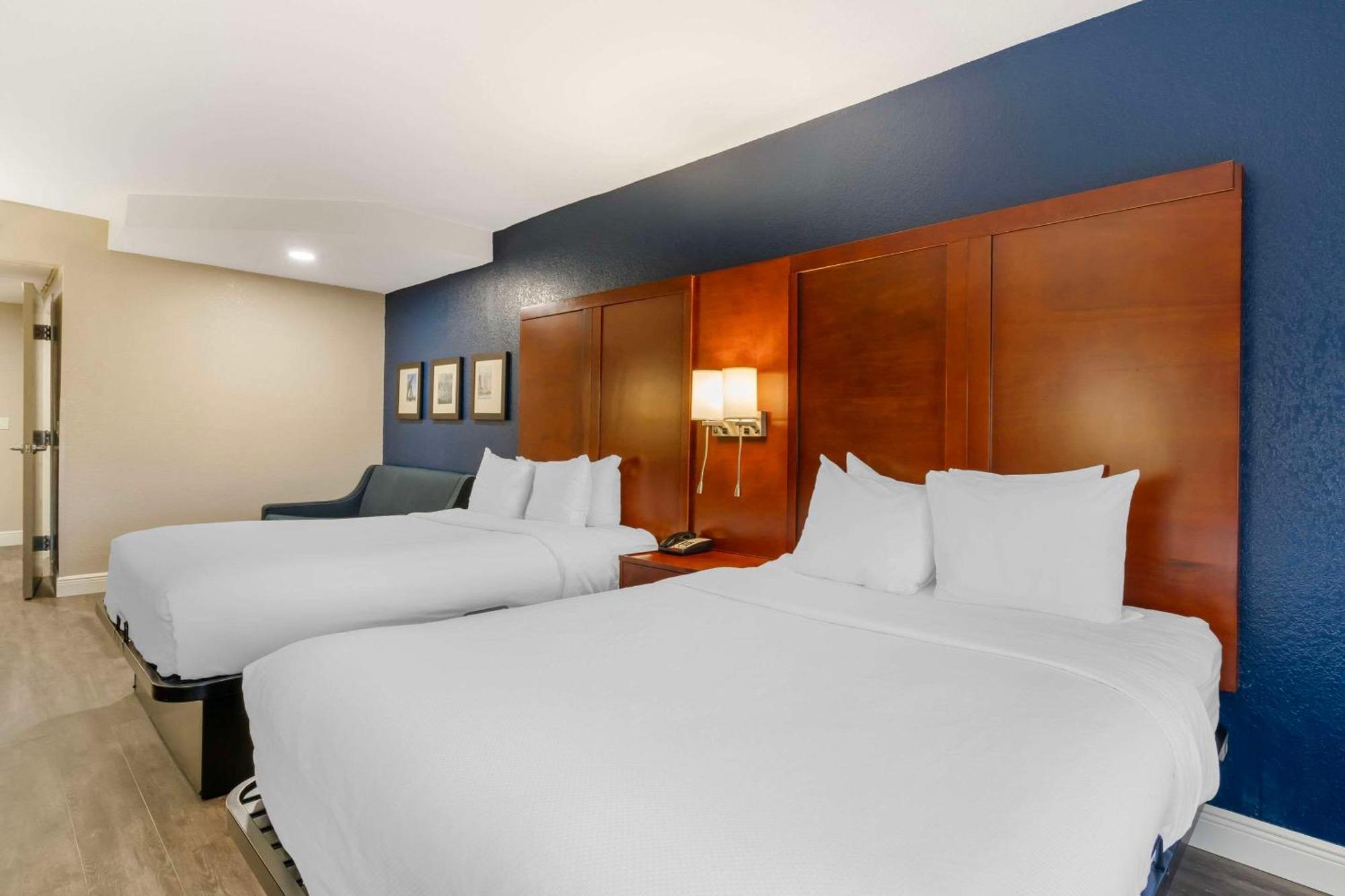 Comfort Suites West Jacksonville Esterno foto